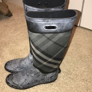 Burberry rain boots